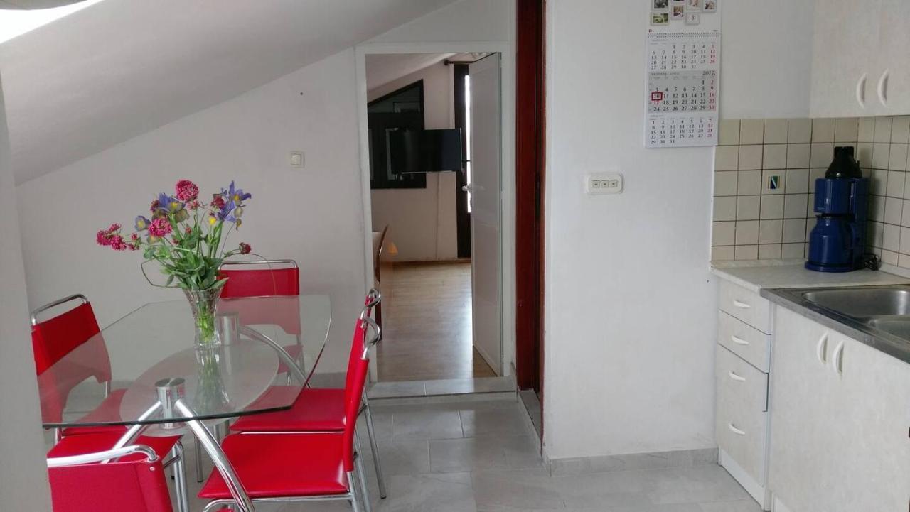 Apartments Davorka Šimuni Eksteriør bilde